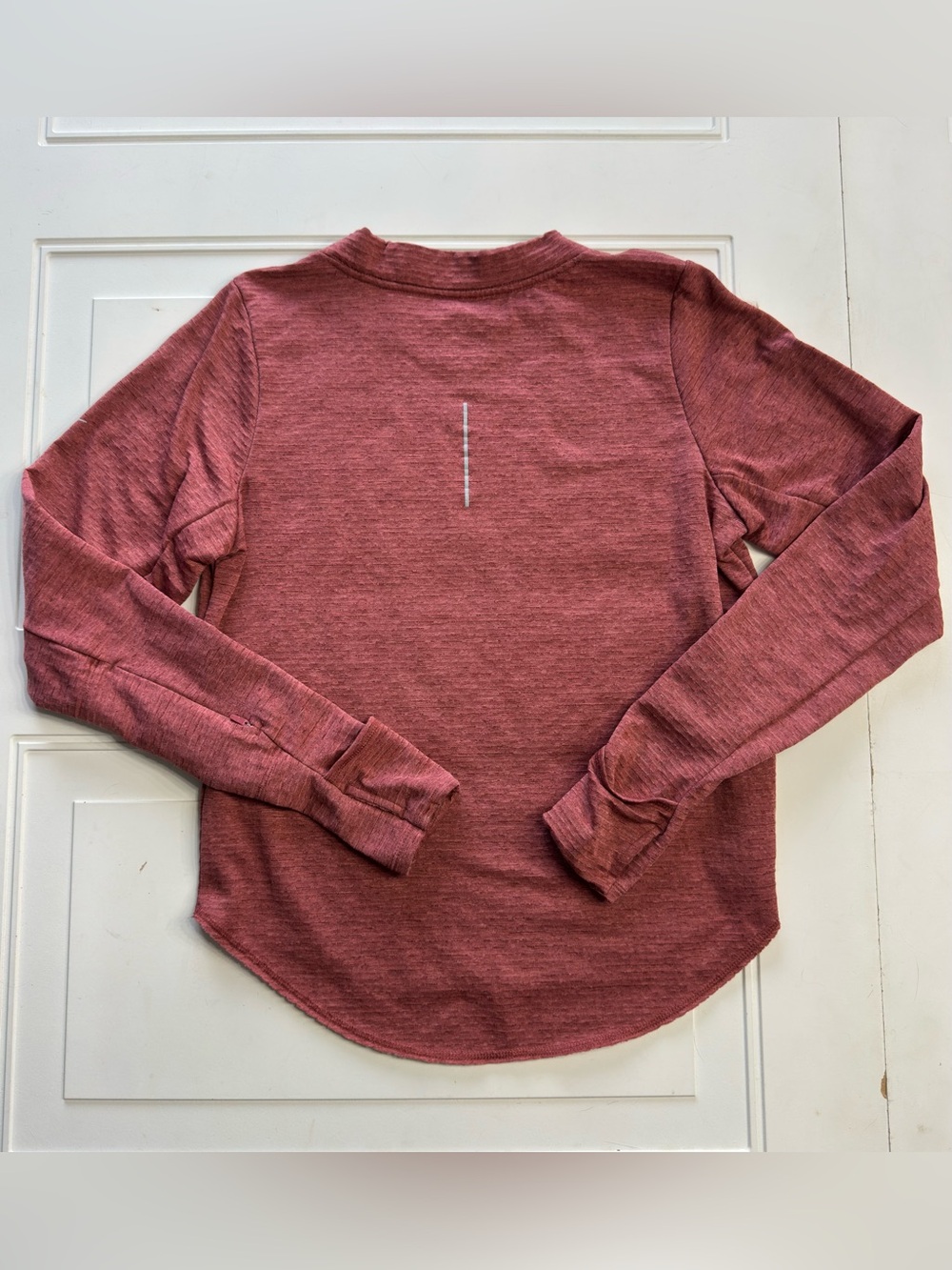 Nike Running Dri-Fit Women’s Sz S Coral Textured Running Sweatshirt Top - Picture 7 of 7